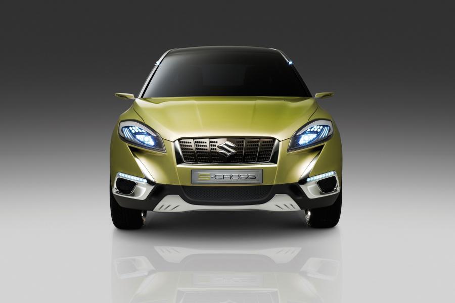  Suzuki S-Cross Concept 2012 года  (фото 12 из 18)